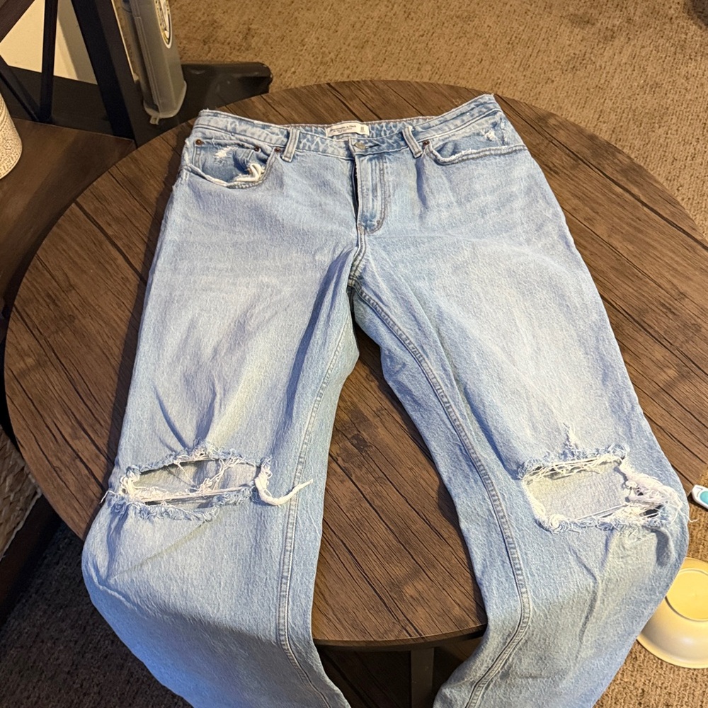 Distressed Light Blue Jeans